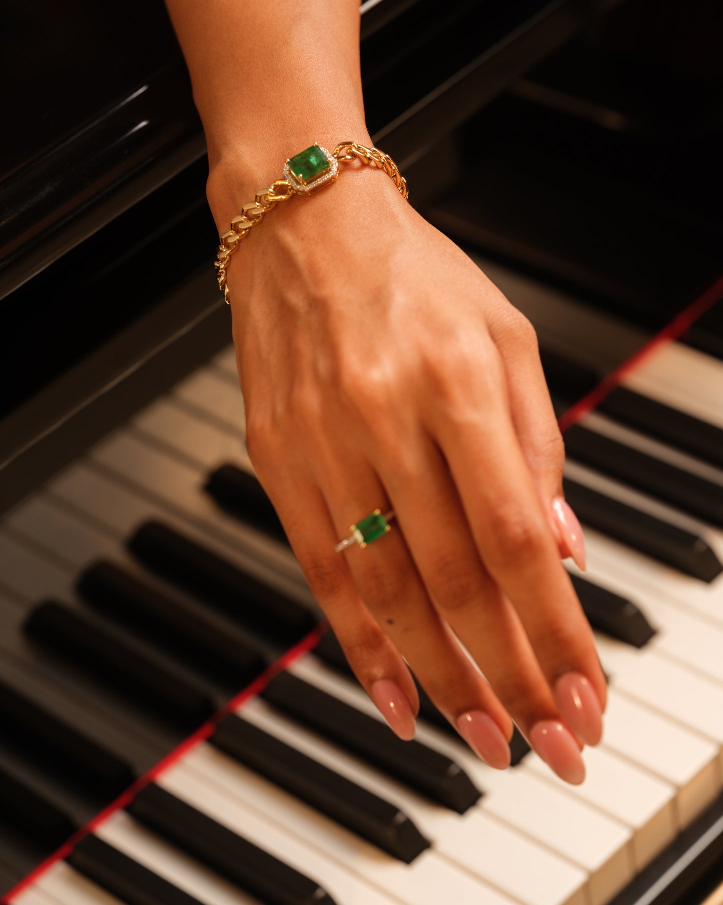 CHUNKY EMERALD BRACELET